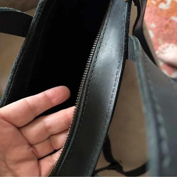 Portland Leather Black Tote Bag - Picture 7 of 7